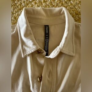 NEVER WORN Vuori Mackenzie Shirt Jacket in Natural XS/S